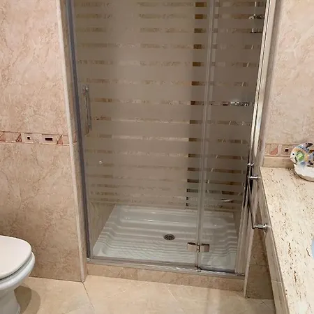Service Lazaro - Edificio Aguamarina 32 Apartment *